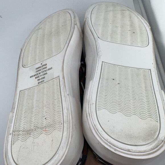 Express Canvas Brown Navy Black Cream Patterned Slip On Sneaker Shoes Size 9M - Picture 6 of 6